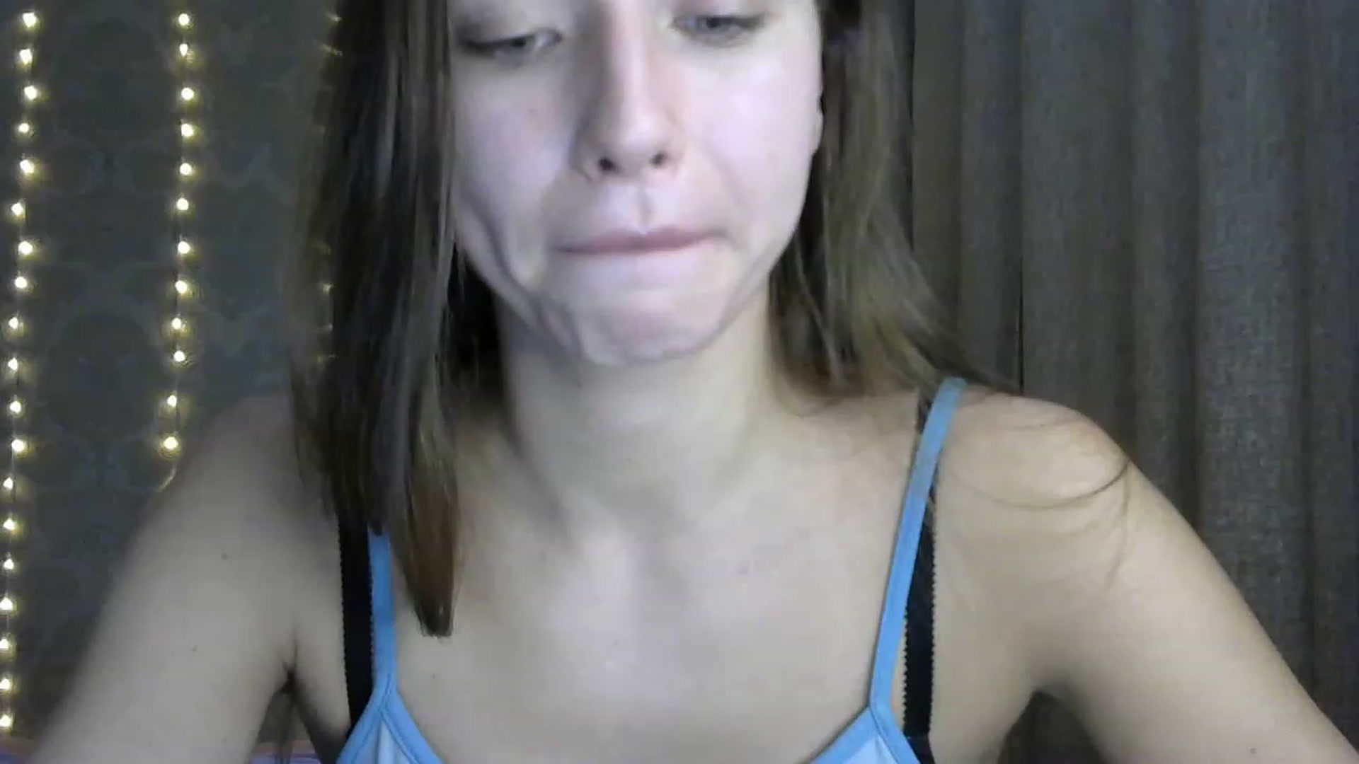 Gallery image thumbnail from bemyfriends's myfreecams stream on, 12/06/2022, 24:57 image 10 of 20