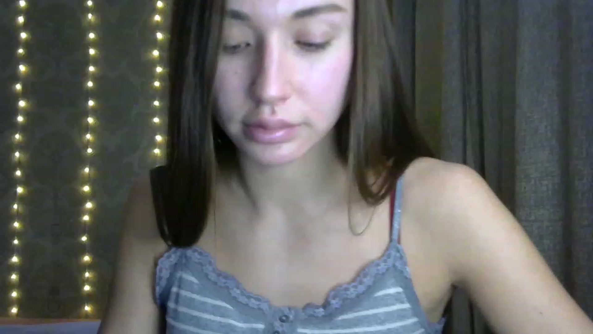 Gallery image thumbnail from bemyfriends's myfreecams stream on, 12/07/2022, 22:29 image 18 of 20