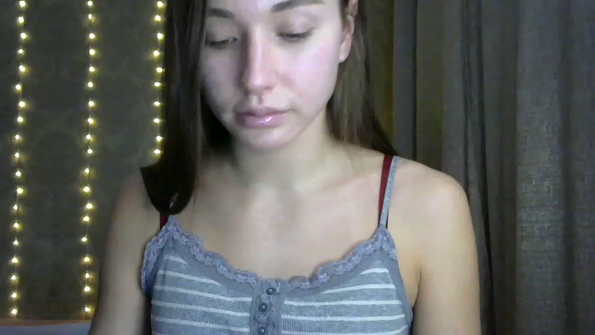 Gallery image thumbnail from bemyfriends's myfreecams stream on, 12/07/2022, 22:29 image 12 of 20
