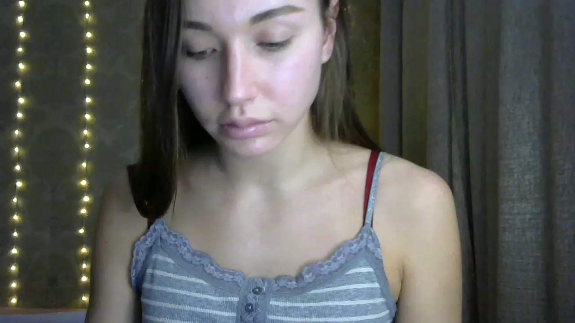 Gallery image thumbnail from bemyfriends's myfreecams stream on, 12/07/2022, 22:29 image 13 of 20