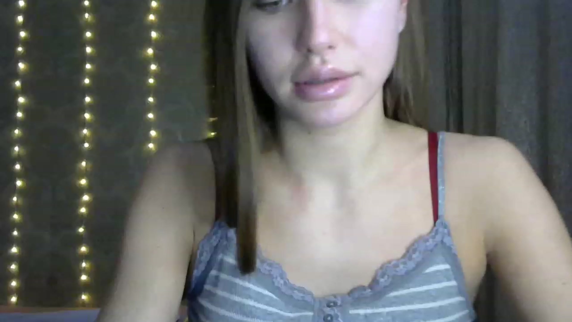 Gallery image thumbnail from bemyfriends's myfreecams stream on, 12/07/2022, 22:29 image 10 of 20