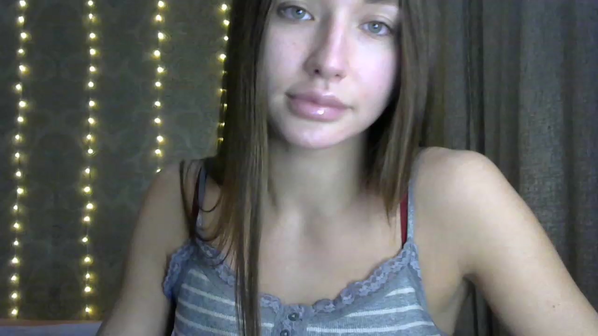 Gallery image thumbnail from bemyfriends's myfreecams stream on, 12/07/2022, 22:29 image 5 of 20