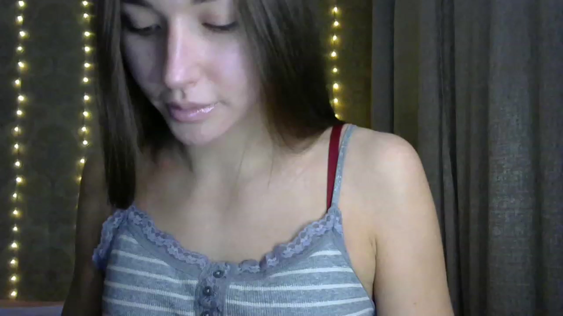 Gallery image thumbnail from bemyfriends's myfreecams stream on, 12/07/2022, 22:29 image 3 of 20