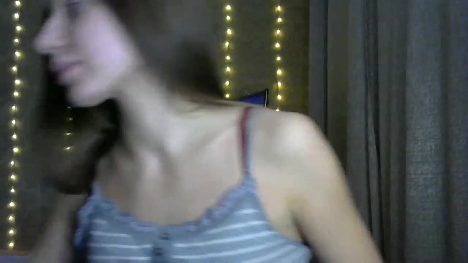 Gallery image thumbnail from bemyfriends's myfreecams stream on, 12/07/2022, 22:29 image 4 of 20