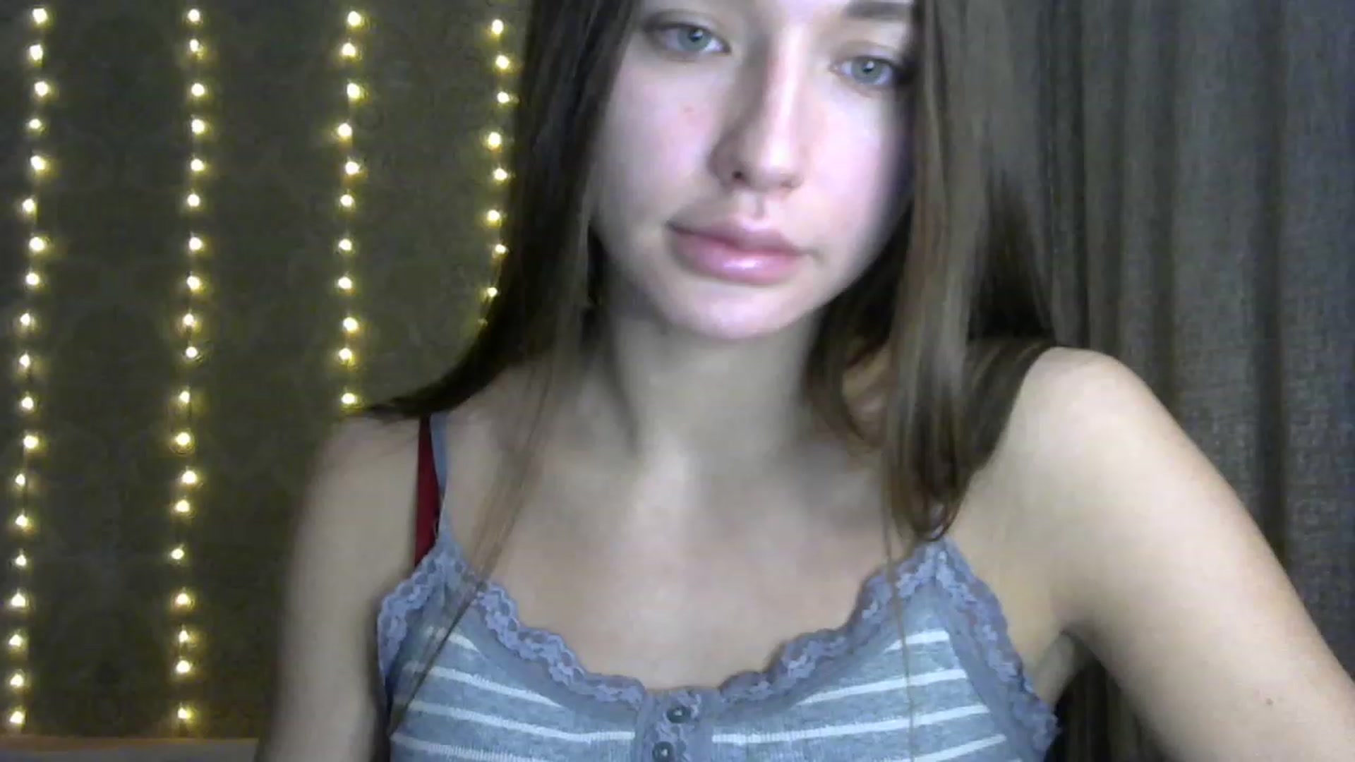Gallery image thumbnail from bemyfriends's myfreecams stream on, 12/07/2022, 23:53 image 12 of 20