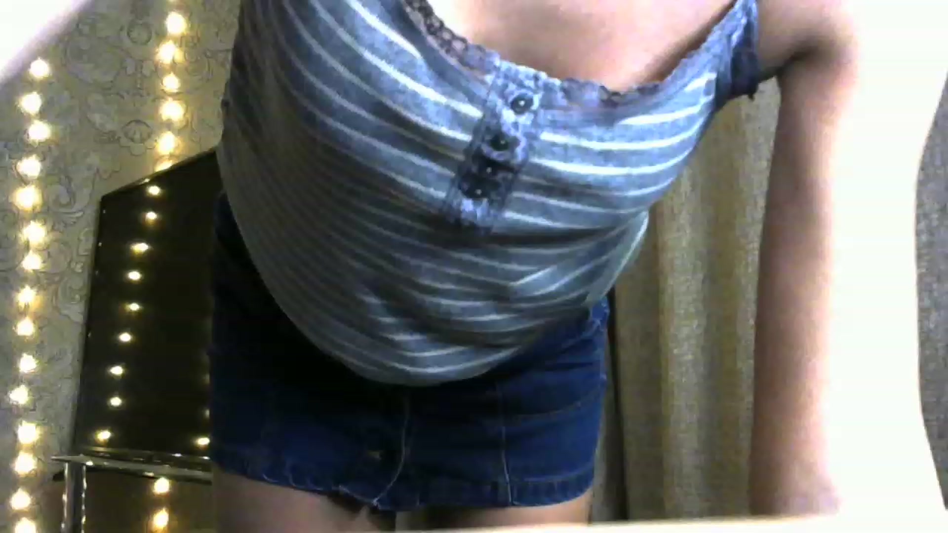 Gallery image thumbnail from bemyfriends's myfreecams stream on, 12/07/2022, 23:53 image 18 of 20