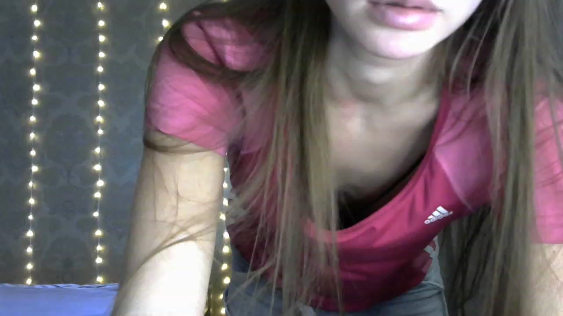 Gallery image thumbnail from bemyfriends's myfreecams stream on, 12/08/2022, 22:09 image 4 of 20