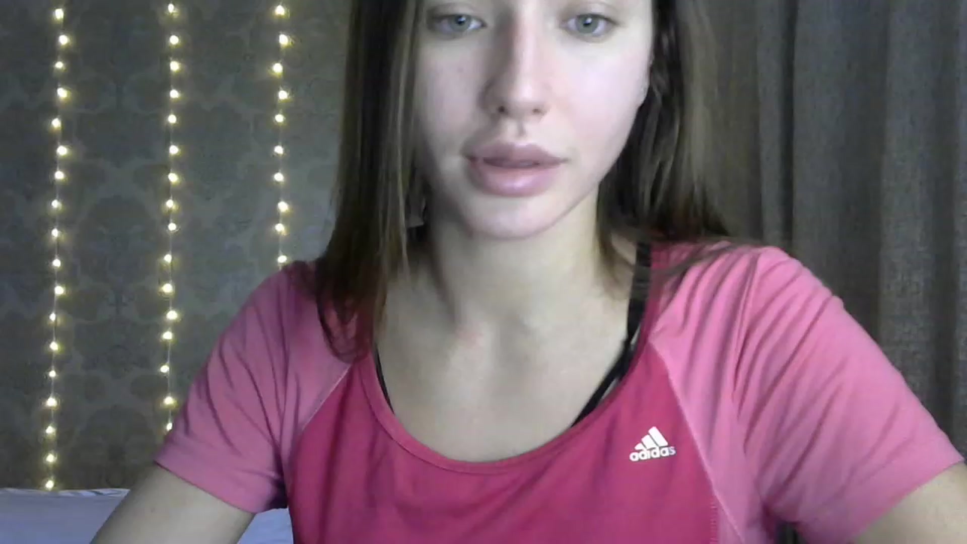 Gallery image thumbnail from bemyfriends's myfreecams stream on, 12/08/2022, 22:09 image 5 of 20