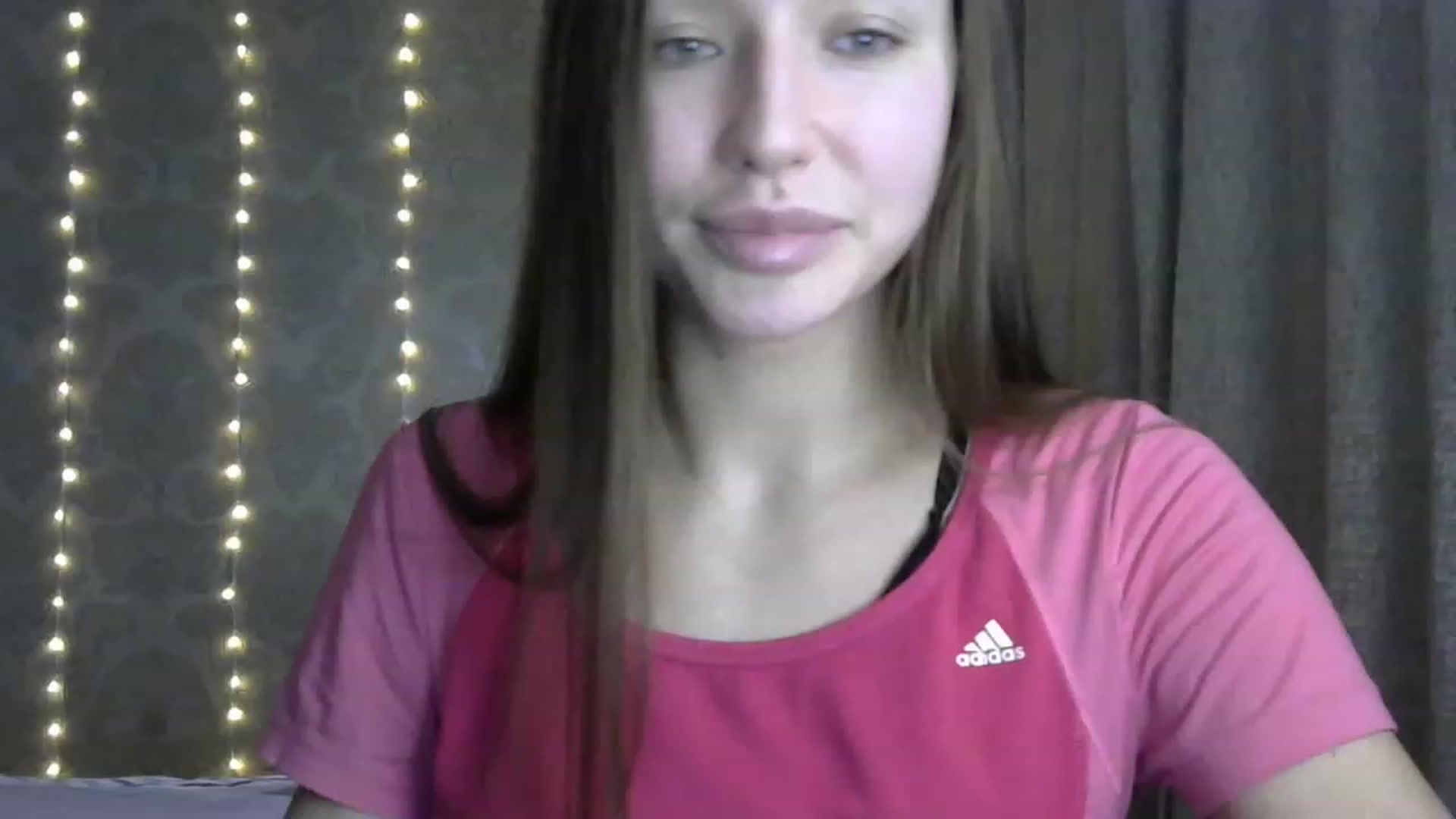 Gallery image thumbnail from bemyfriends's myfreecams stream on, 12/08/2022, 22:09 image 18 of 20