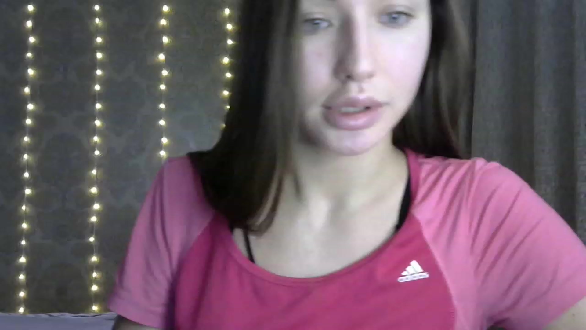 Gallery image thumbnail from bemyfriends's myfreecams stream on, 12/08/2022, 22:09 image 17 of 20