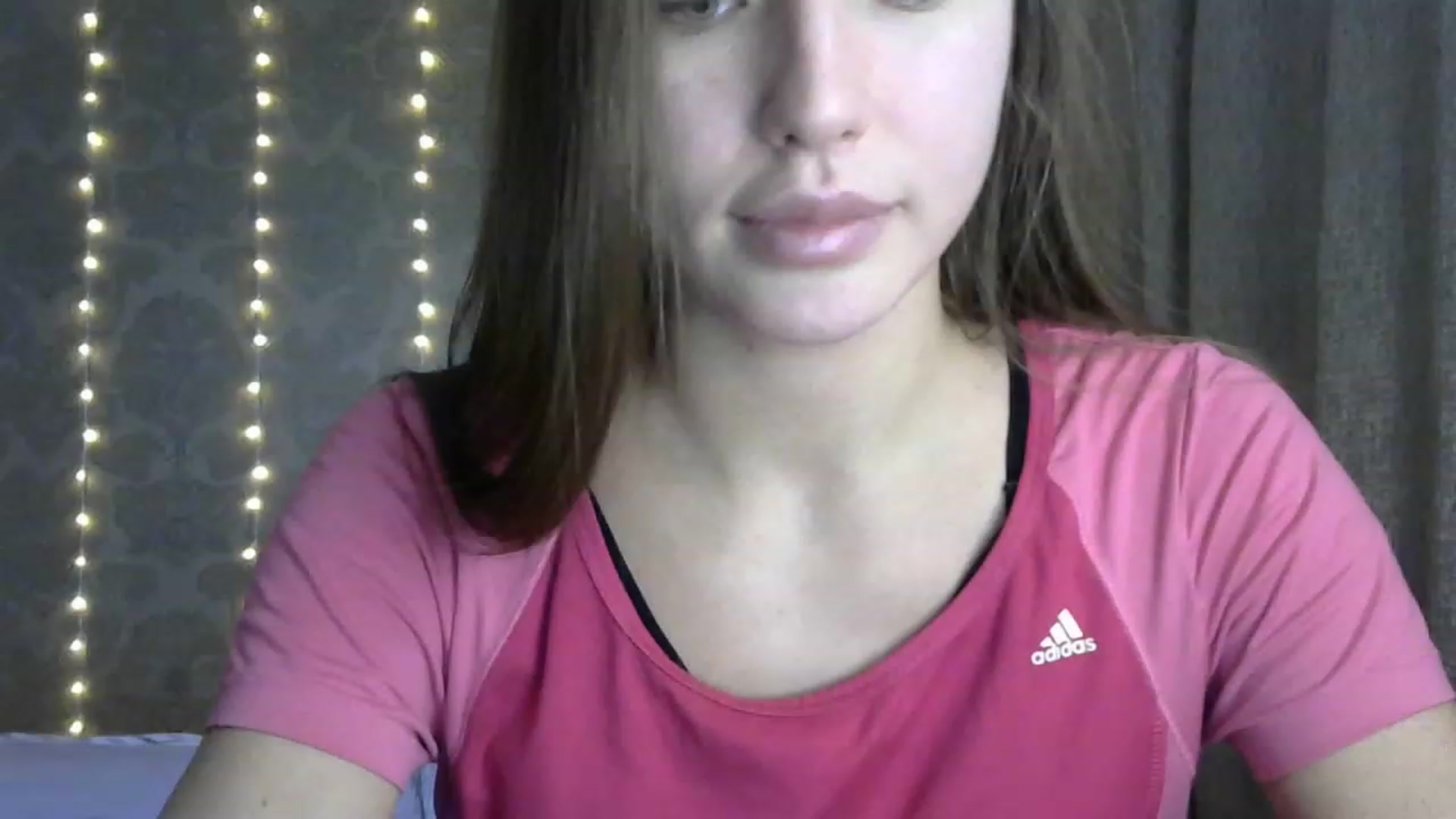 Gallery image thumbnail from bemyfriends's myfreecams stream on, 12/08/2022, 22:09 image 1 of 20