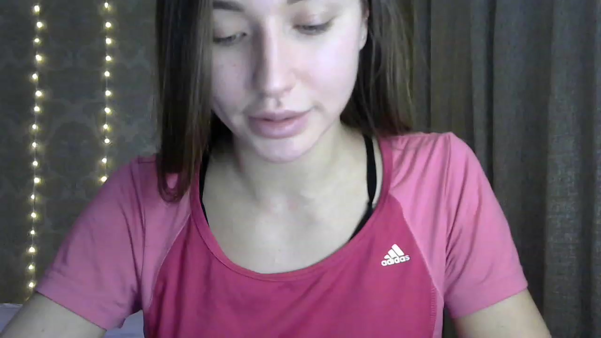 Gallery image thumbnail from bemyfriends's myfreecams stream on, 12/08/2022, 22:09 image 7 of 20