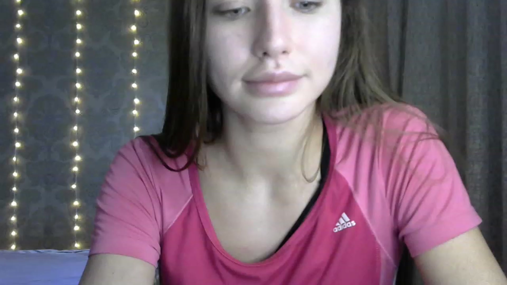 Gallery image thumbnail from bemyfriends's myfreecams stream on, 12/08/2022, 23:29 image 10 of 20