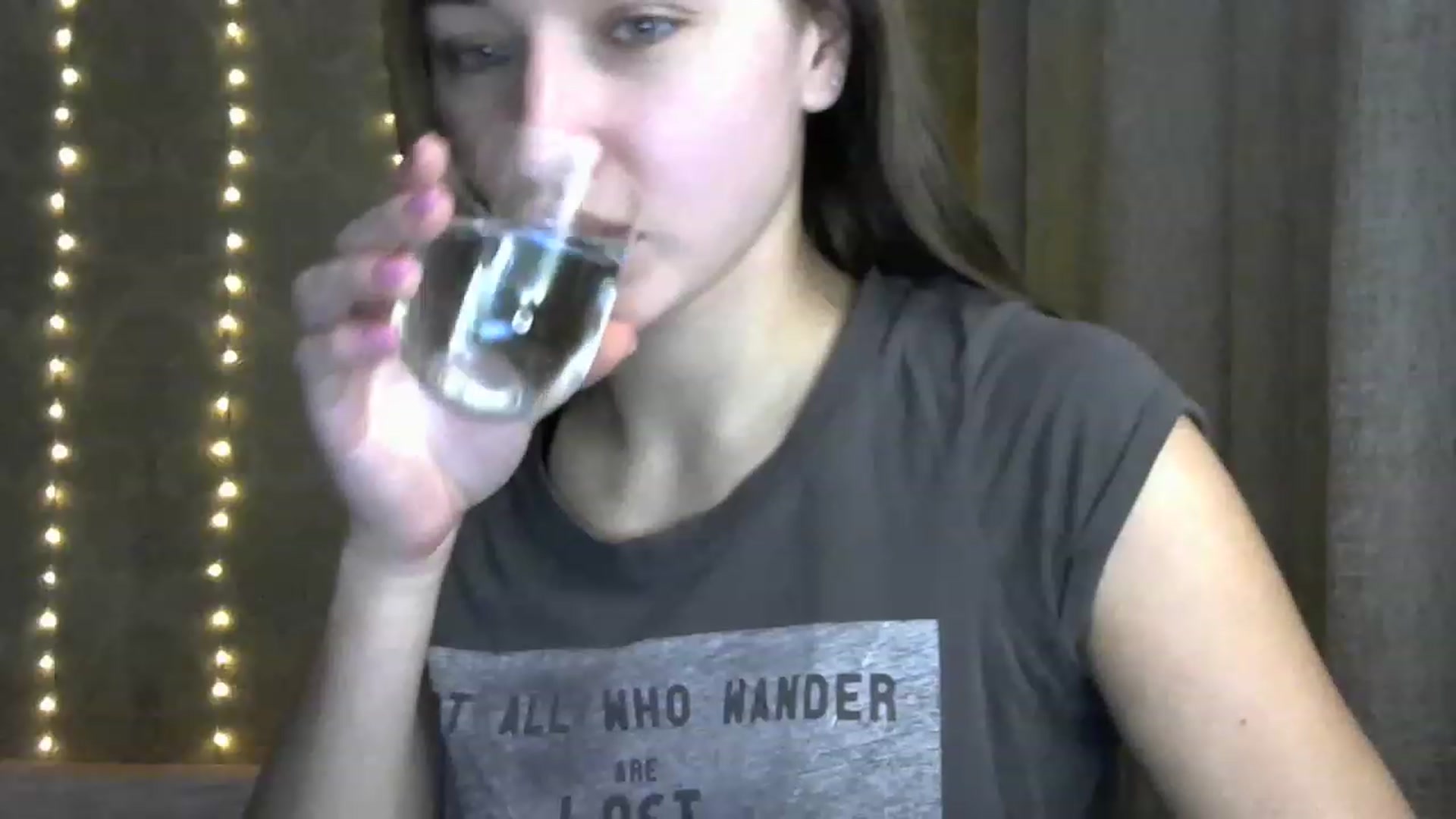 Gallery image thumbnail from bemyfriends's myfreecams stream on, 12/11/2022, 23:25 image 4 of 20