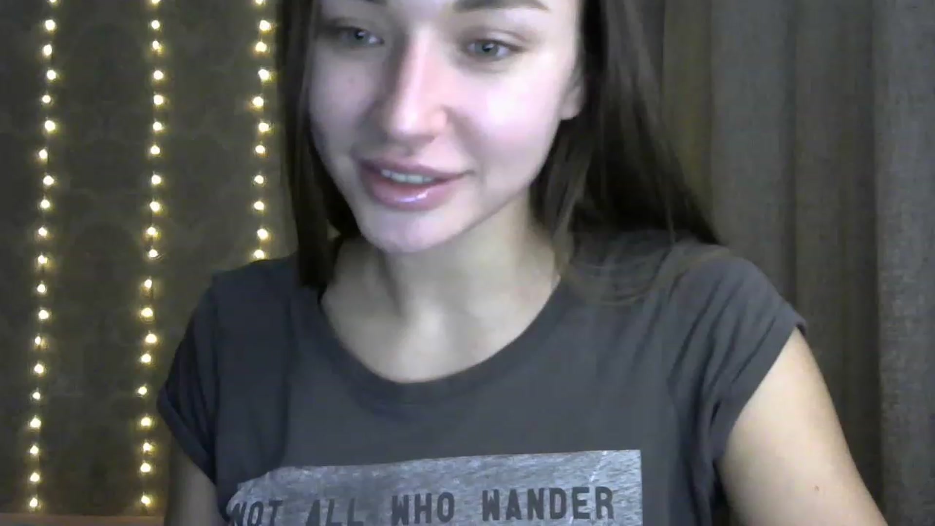 Gallery image thumbnail from bemyfriends's myfreecams stream on, 12/11/2022, 23:25 image 17 of 20