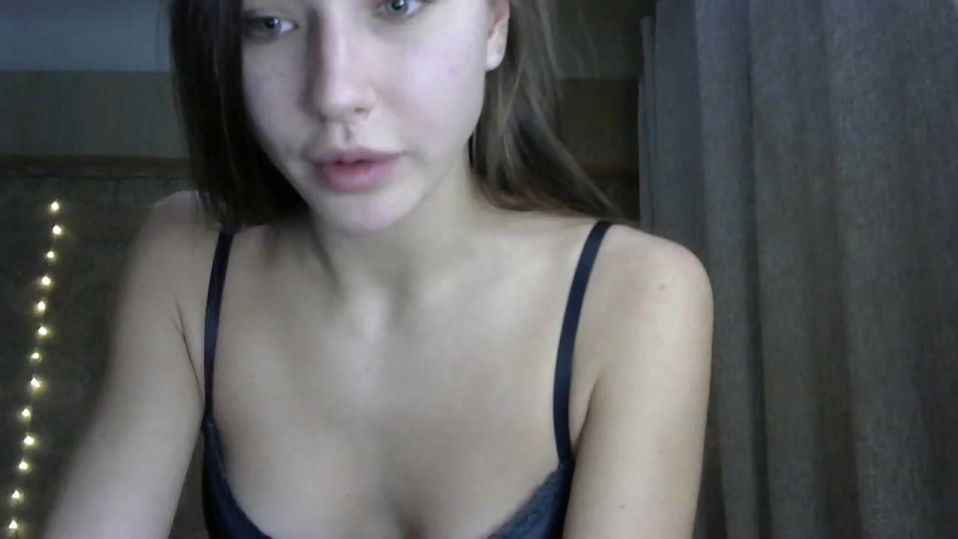 Gallery image thumbnail from bemyfriends's myfreecams stream on, 12/14/2022, 23:49 image 13 of 20