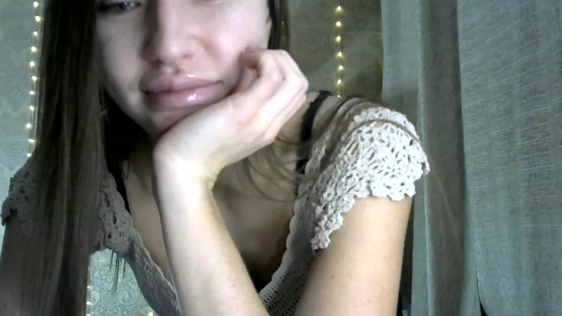 Gallery image thumbnail from bemyfriends's myfreecams stream on, 02/18/2023, 24:33 image 9 of 20