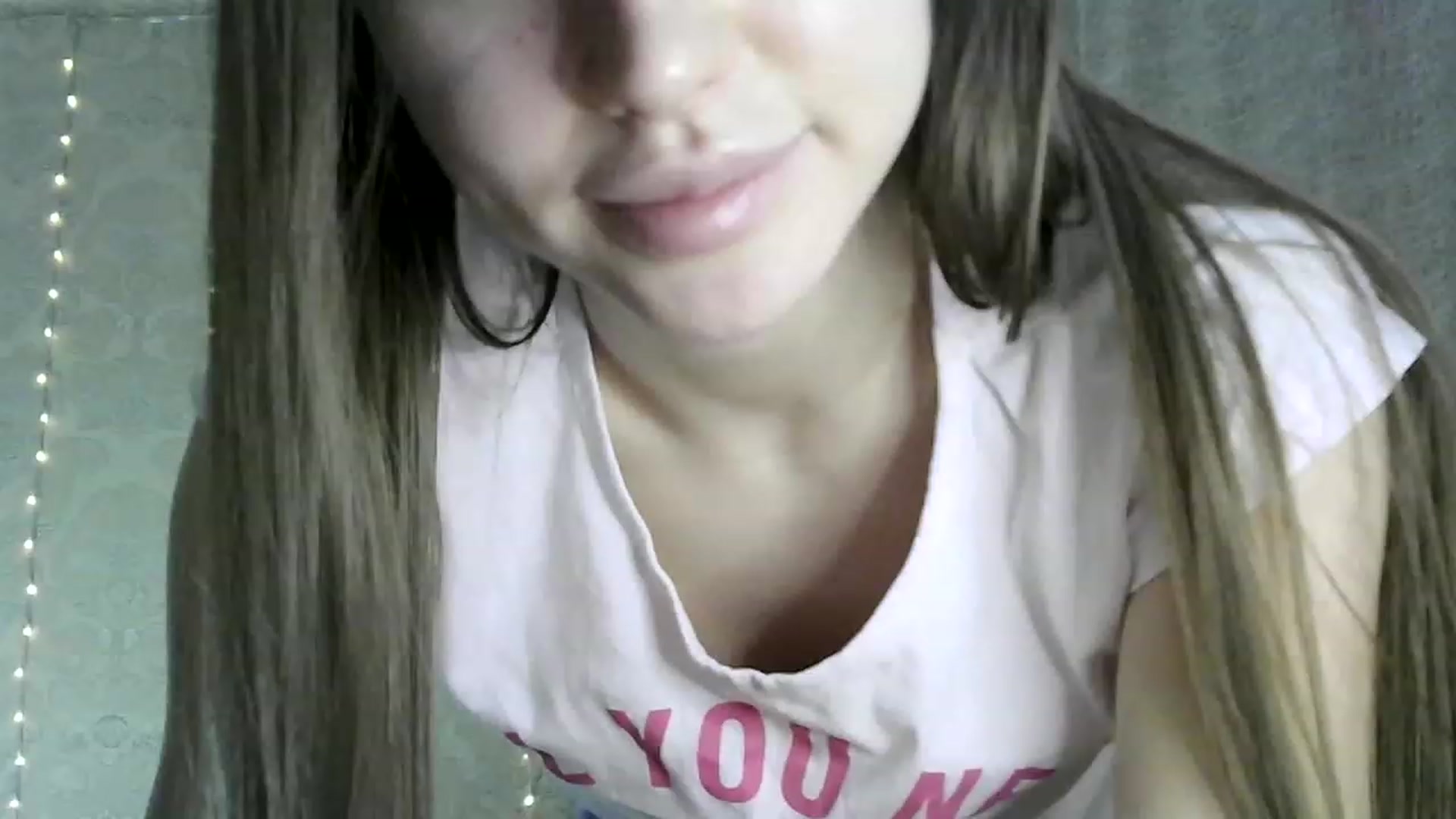 Gallery image thumbnail from bemyfriends's myfreecams stream on, 04/13/2023, 23:03 image 17 of 20