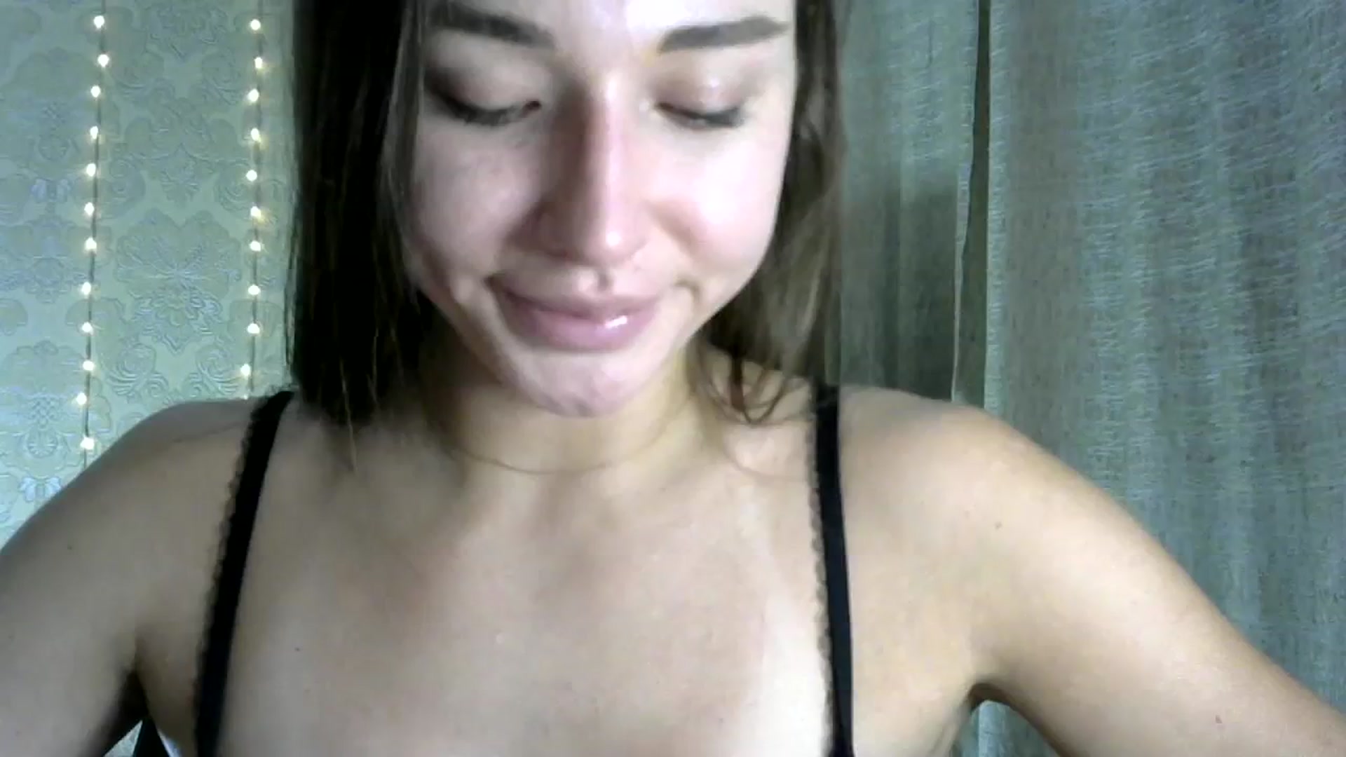 Gallery image thumbnail from bemyfriends's myfreecams stream on, 09/27/2023, 24:54 image 14 of 20