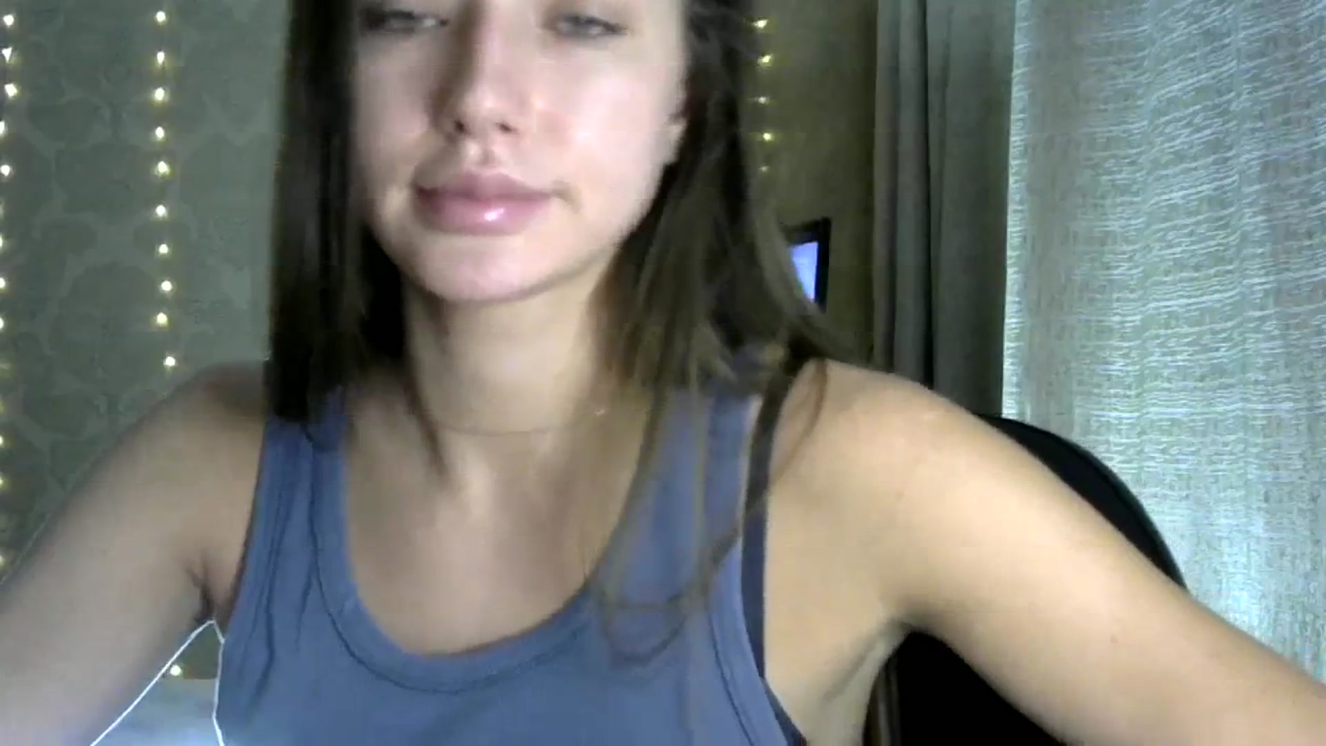 Gallery image thumbnail from bemyfriends's myfreecams stream on, 09/27/2023, 23:28 image 19 of 20