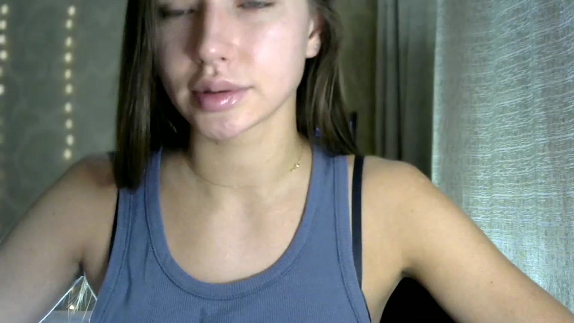 Gallery image thumbnail from bemyfriends's myfreecams stream on, 09/27/2023, 23:28 image 5 of 20