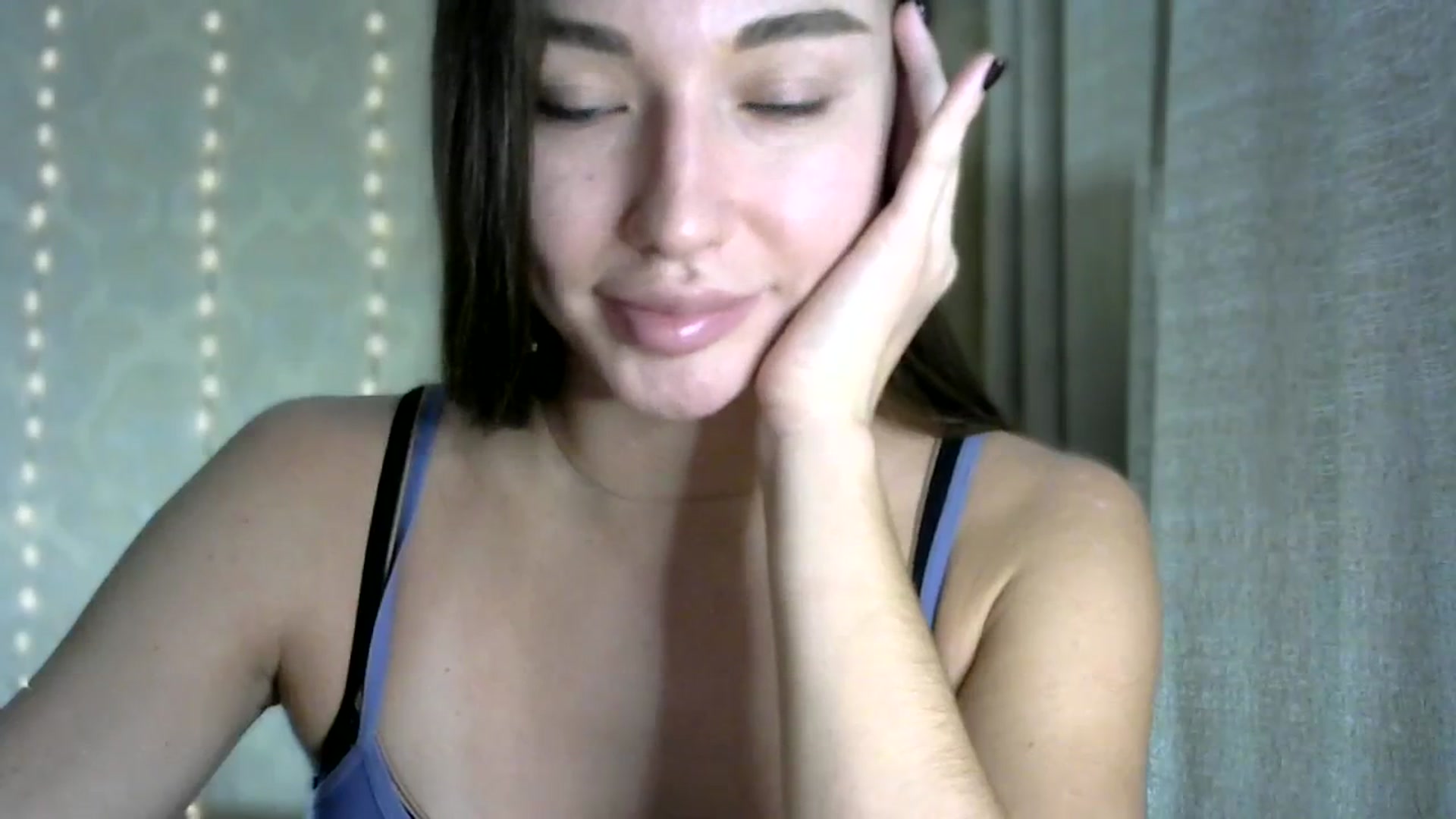 Gallery image thumbnail from bemyfriends's myfreecams stream on, 10/07/2023, 22:49 image 11 of 20