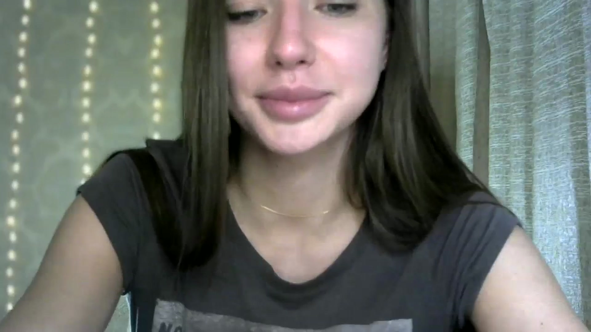 Gallery image thumbnail from bemyfriends's myfreecams stream on, 10/12/2023, 24:19 image 9 of 20