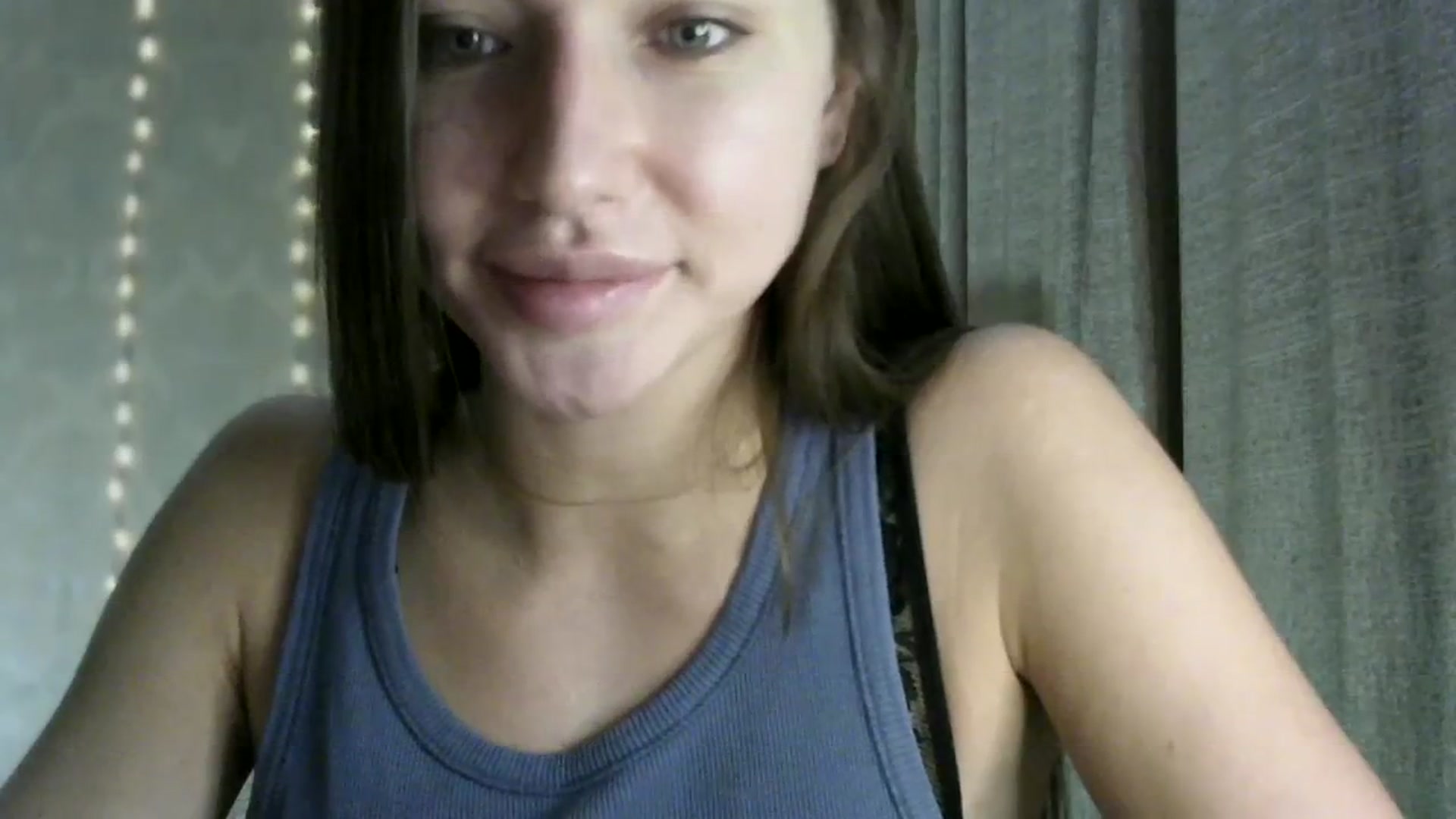 Gallery image thumbnail from bemyfriends's myfreecams stream on, 10/17/2023, 24:02 image 18 of 20