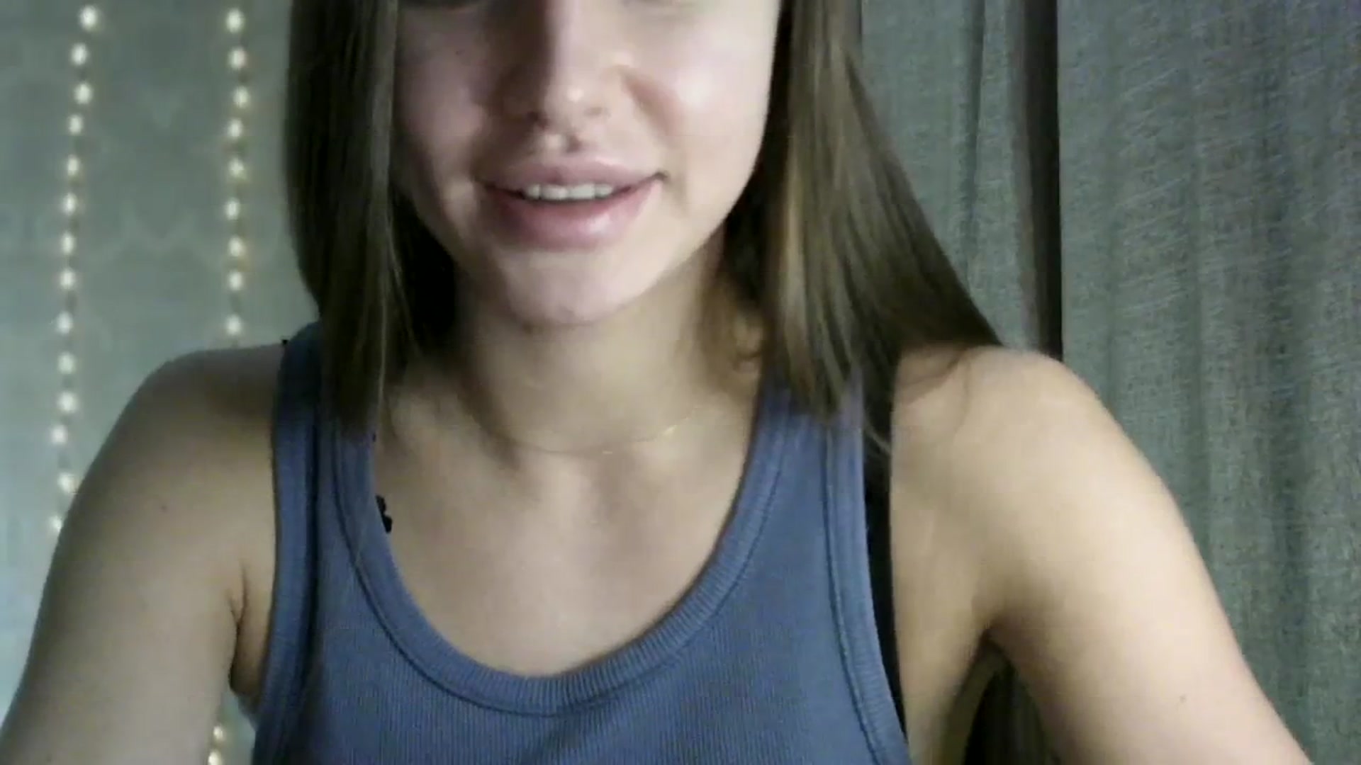 Gallery image thumbnail from bemyfriends's myfreecams stream on, 10/17/2023, 24:02 image 14 of 20
