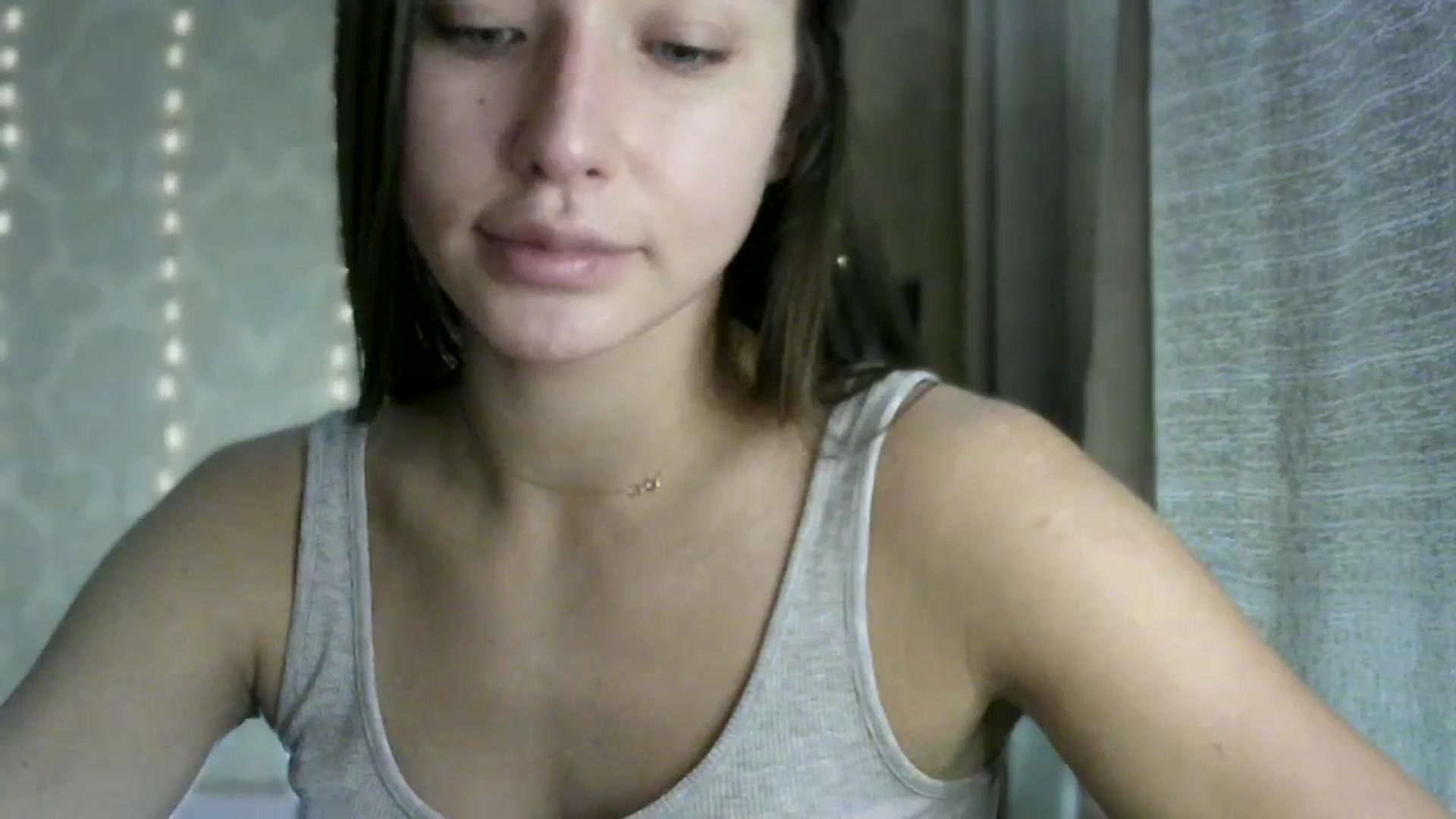 Gallery image thumbnail from bemyfriends's myfreecams stream on, 10/18/2023, 23:04 image 11 of 20