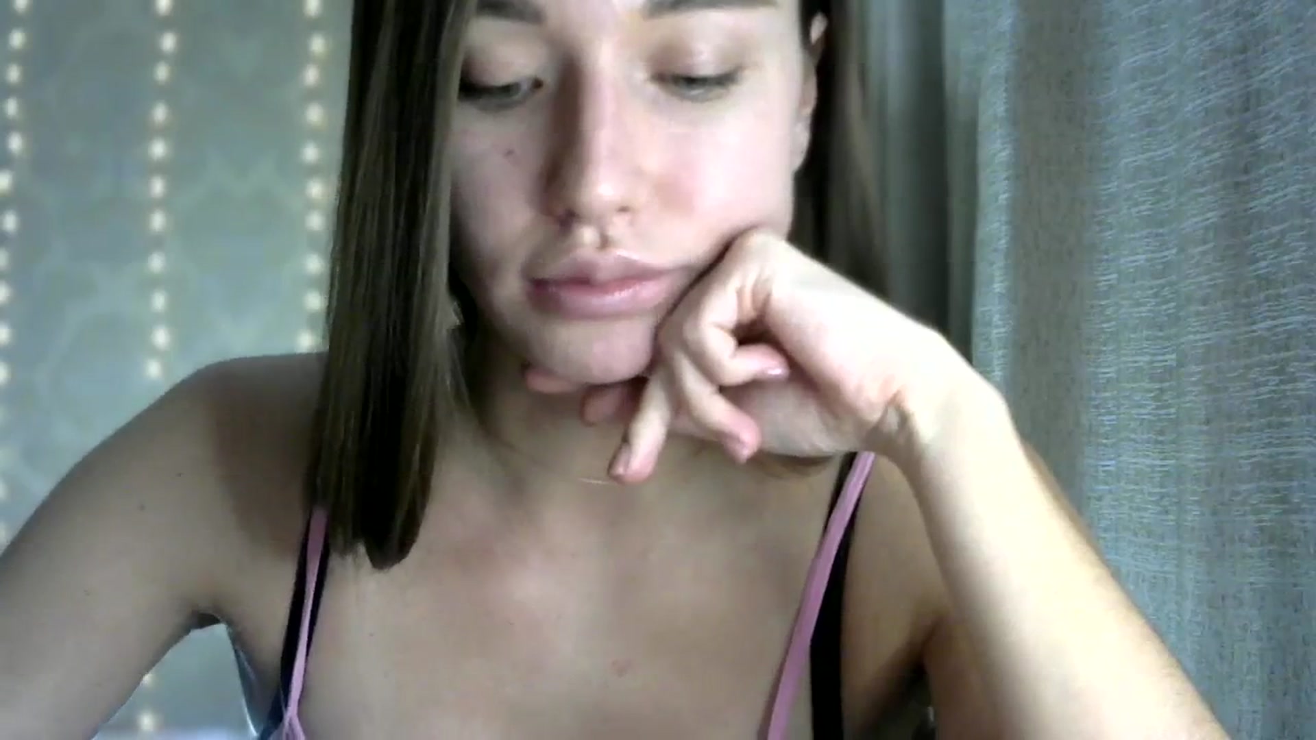 Gallery image thumbnail from bemyfriends's myfreecams stream on, 10/19/2023, 23:09 image 3 of 20