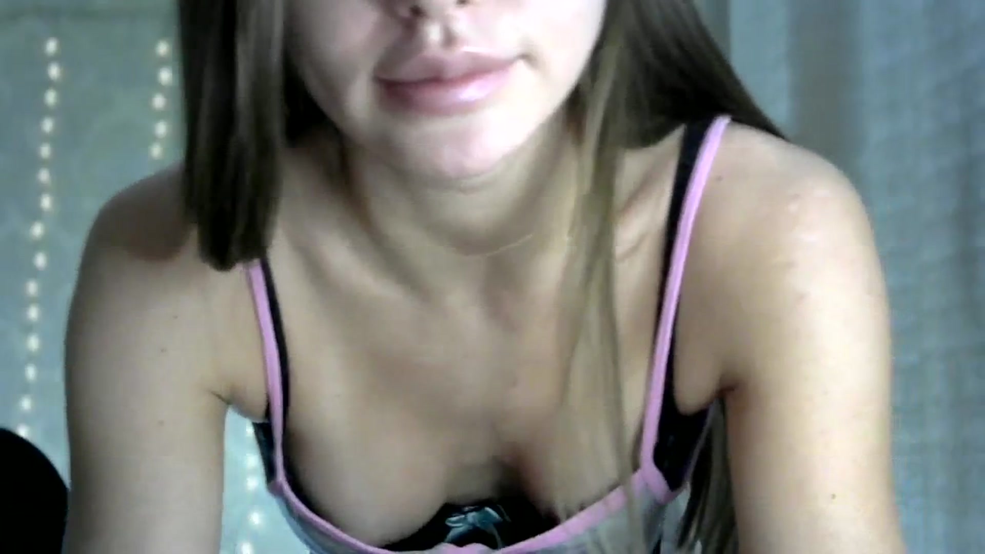Gallery image thumbnail from bemyfriends's myfreecams stream on, 10/19/2023, 23:09 image 17 of 20