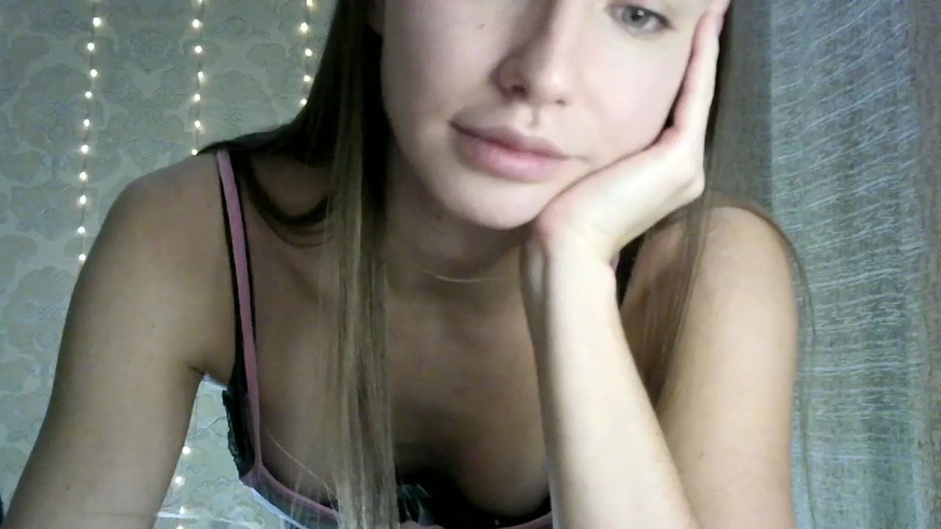 Gallery image thumbnail from bemyfriends's myfreecams stream on, 10/20/2023, 24:04 image 14 of 20