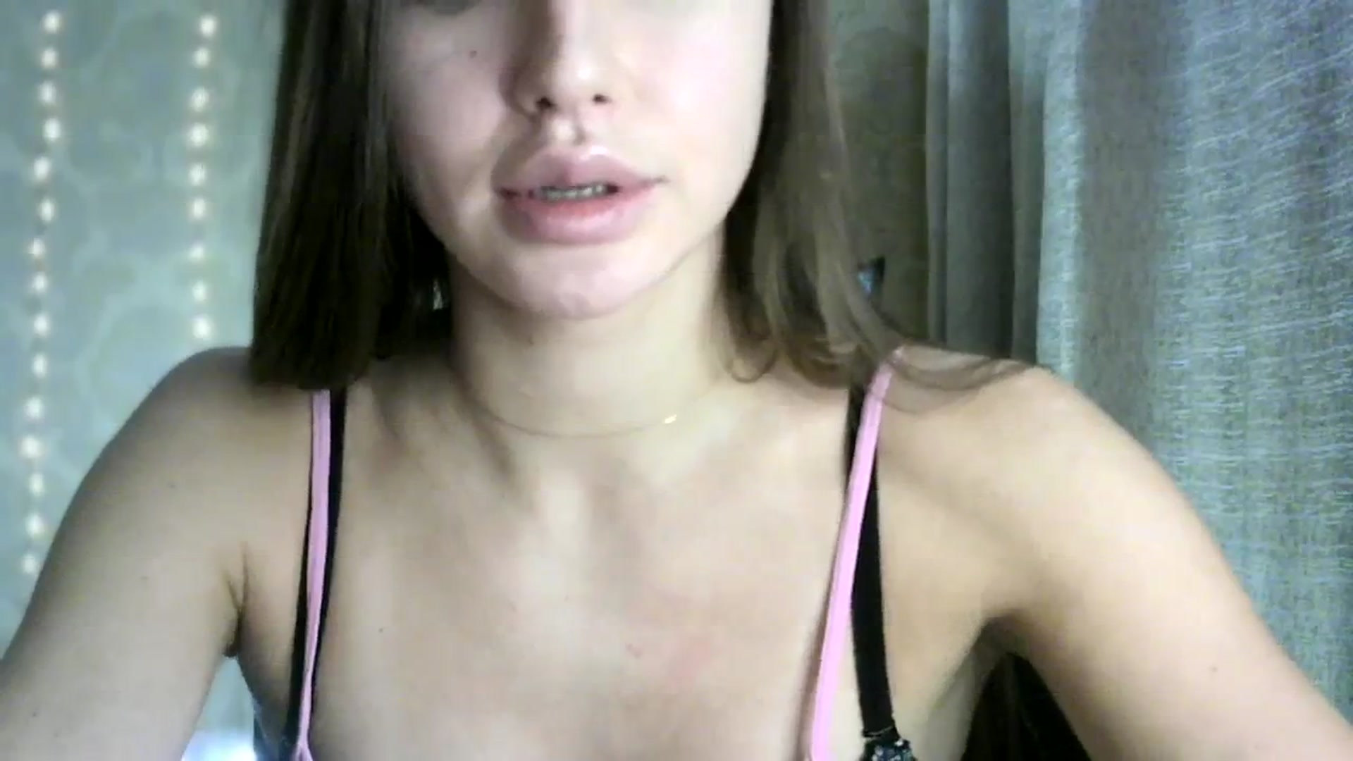 Gallery image thumbnail from bemyfriends's myfreecams stream on, 10/20/2023, 24:04 image 3 of 20