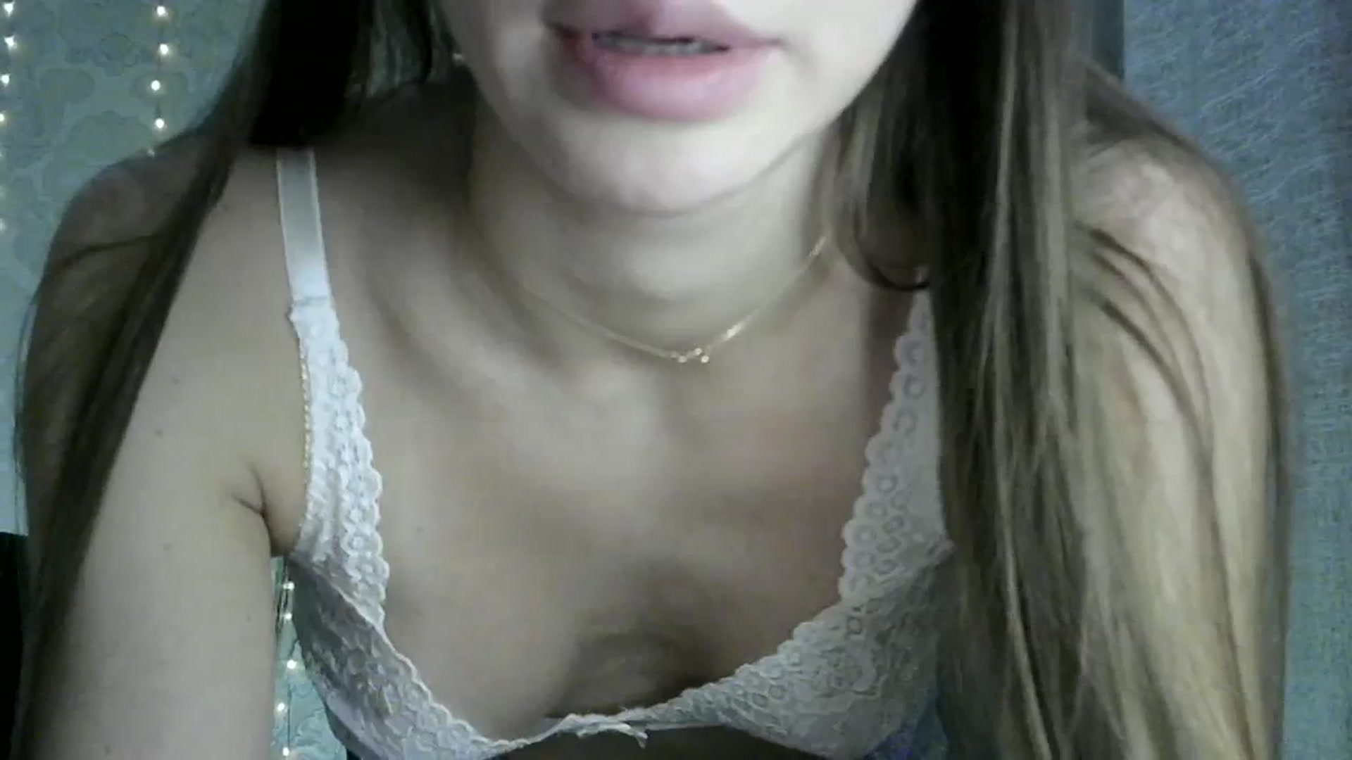 Gallery image thumbnail from bemyfriends's myfreecams stream on, 10/23/2023, 24:05 image 15 of 20