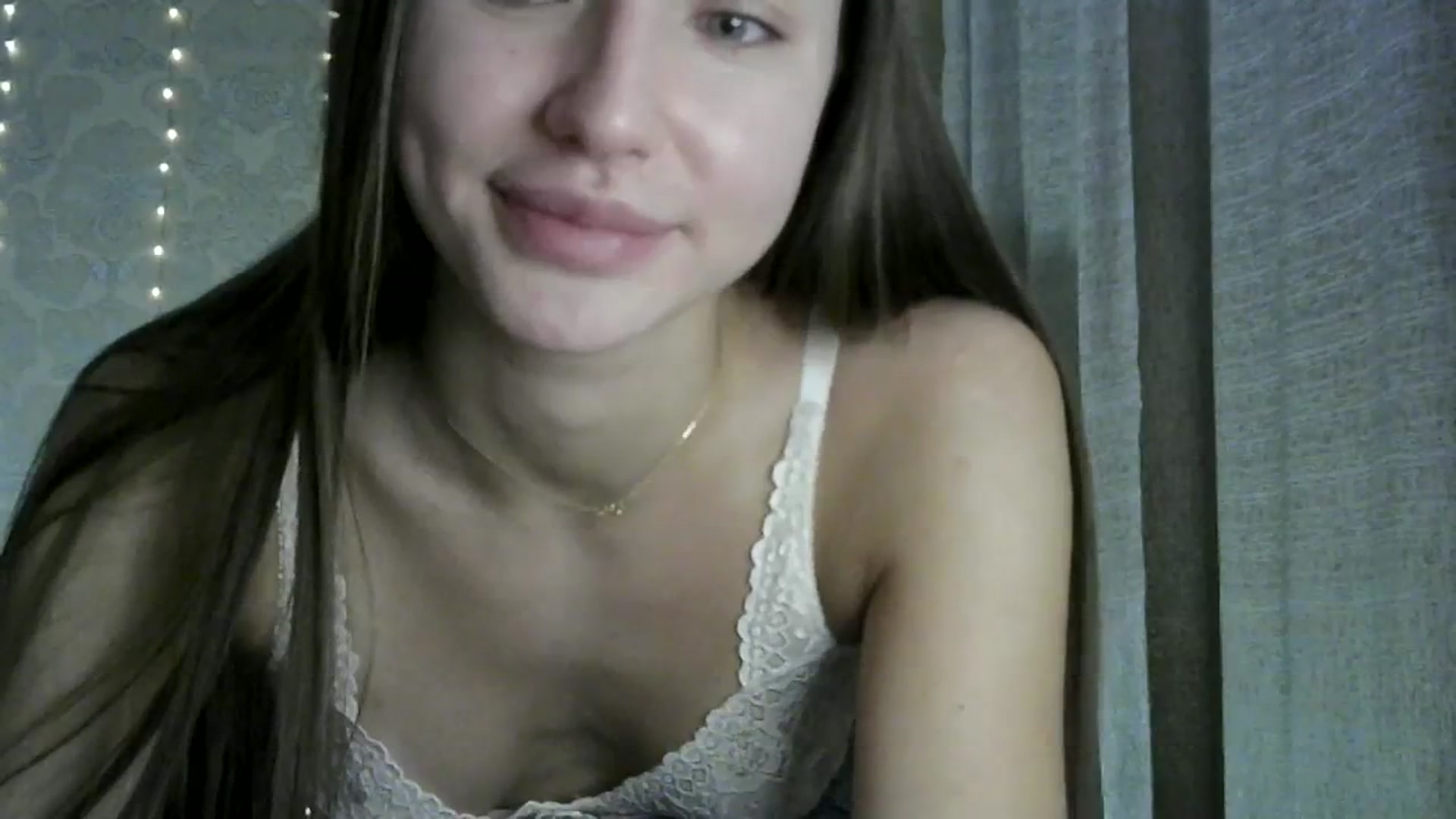 Gallery image thumbnail from bemyfriends's myfreecams stream on, 10/23/2023, 24:05 image 16 of 20