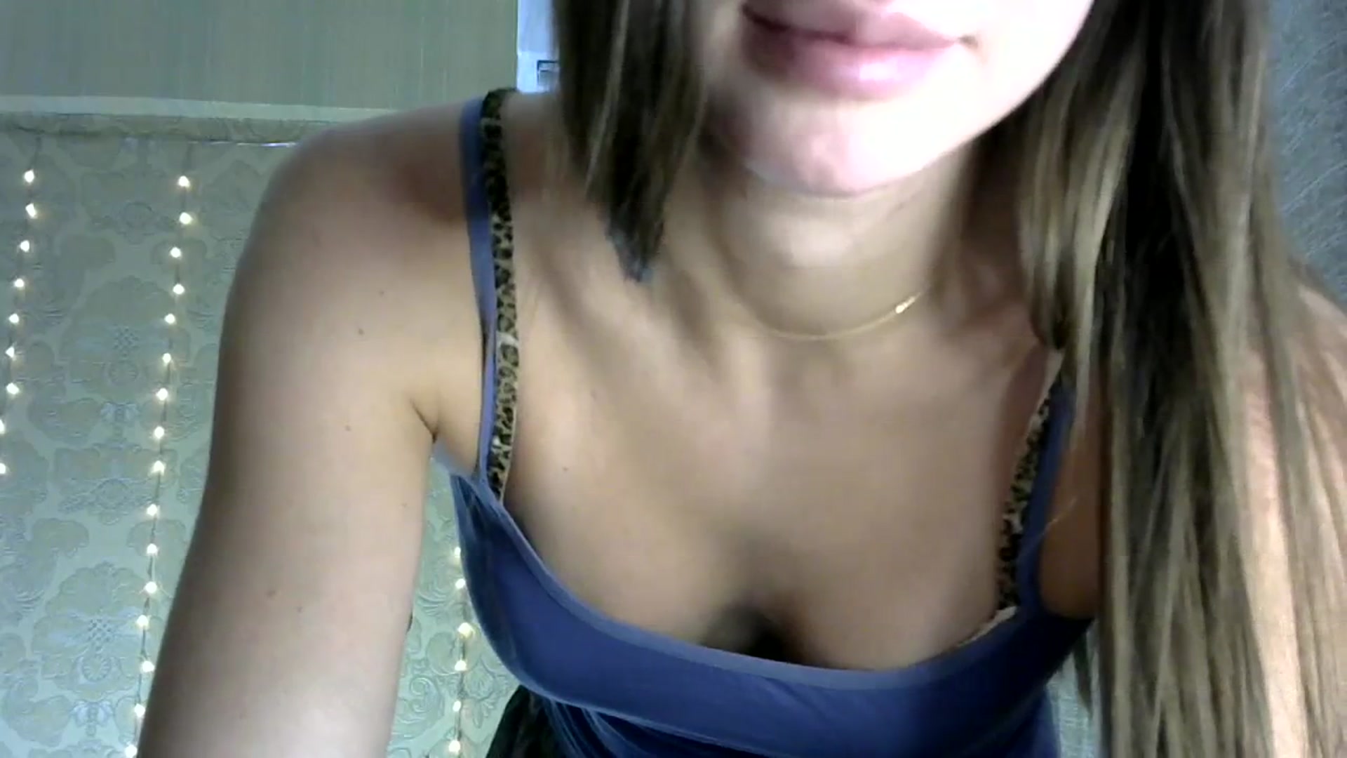 Gallery image thumbnail from bemyfriends's myfreecams stream on, 10/24/2023, 23:37 image 17 of 20