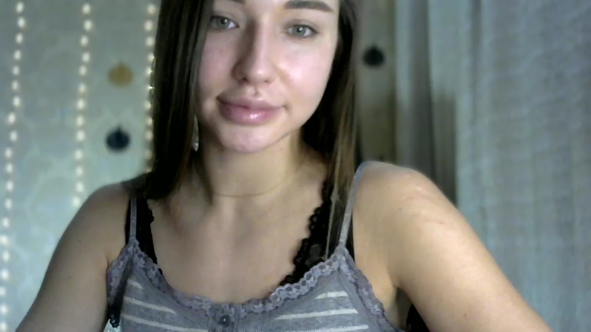 Gallery image thumbnail from bemyfriends's myfreecams stream on, 10/28/2023, 23:38 image 11 of 20