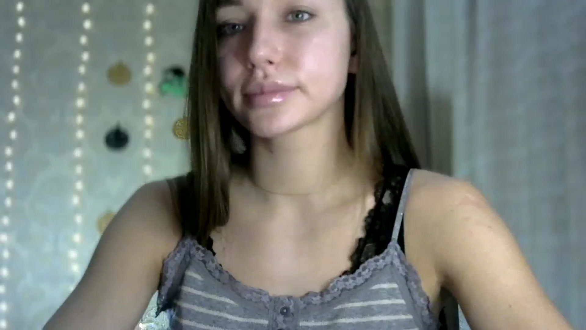 Gallery image thumbnail from bemyfriends's myfreecams stream on, 10/28/2023, 23:38 image 17 of 20