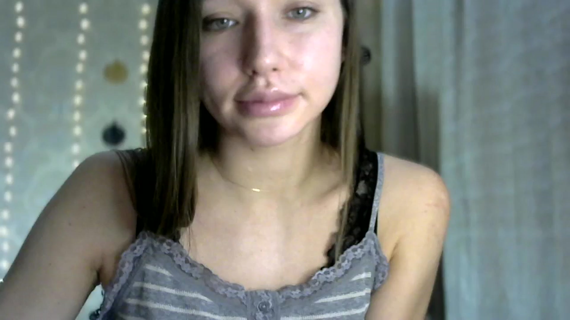 Gallery image thumbnail from bemyfriends's myfreecams stream on, 10/28/2023, 23:38 image 13 of 20