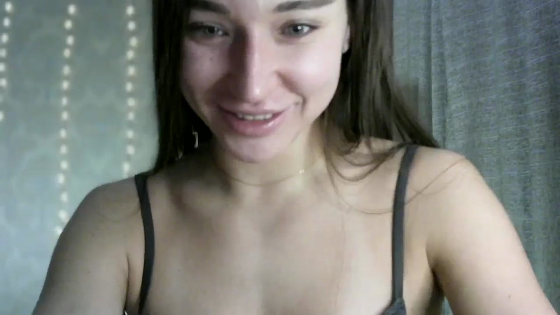 Gallery image thumbnail from bemyfriends's myfreecams stream on, 11/05/2023, 01:11 image 10 of 20