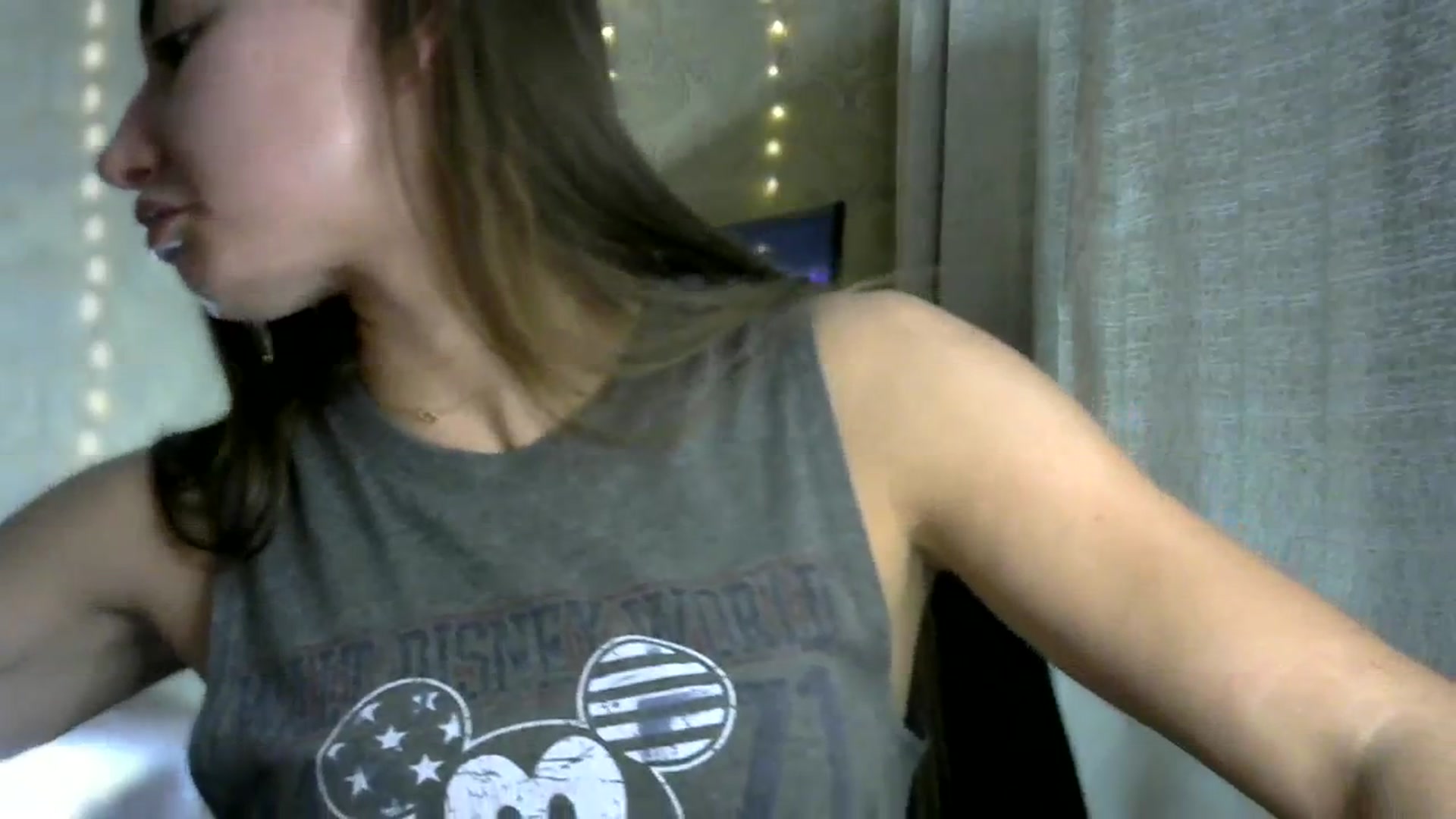 Gallery image thumbnail from bemyfriends's myfreecams stream on, 11/15/2023, 24:45 image 14 of 20