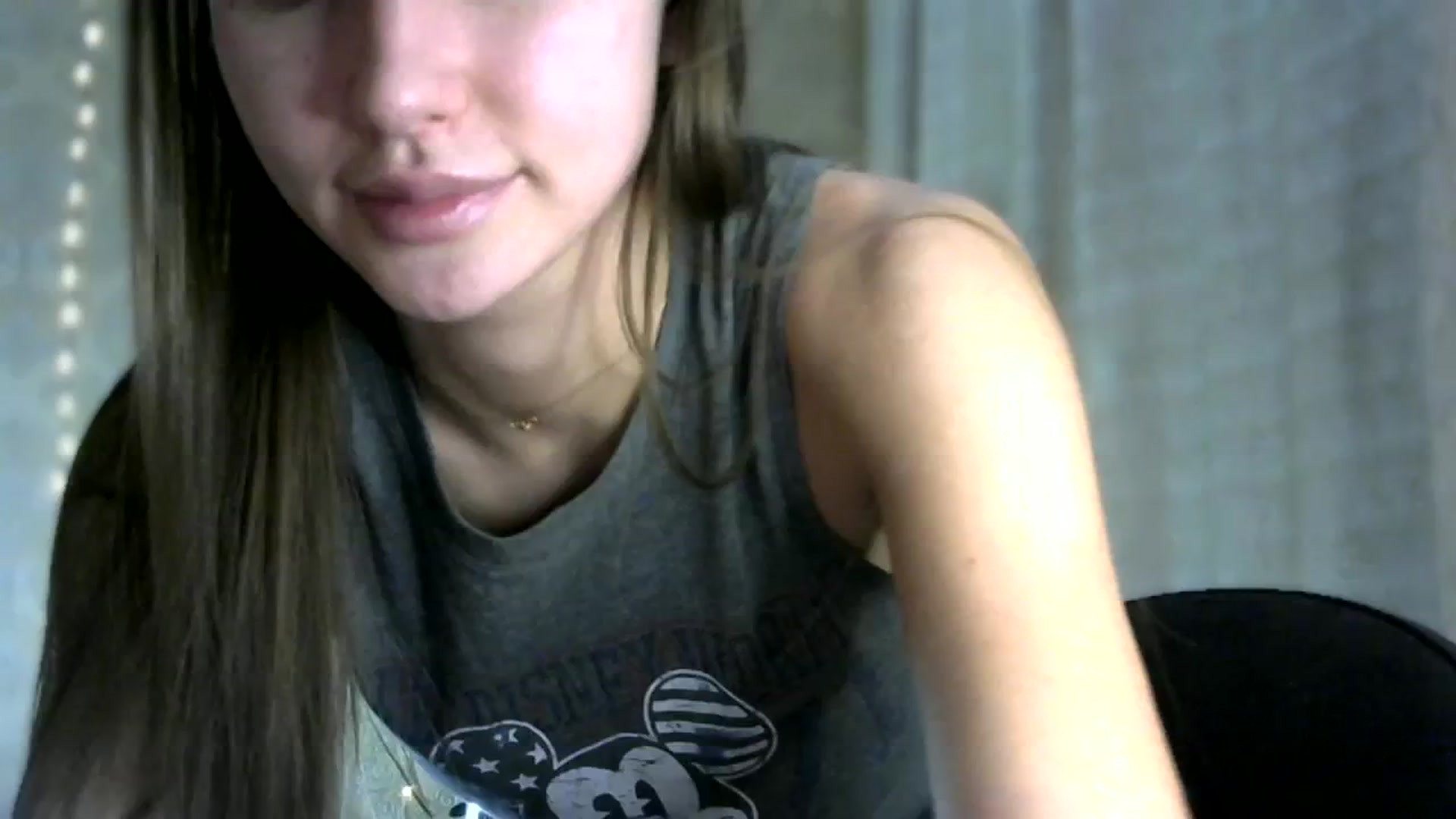 Gallery image thumbnail from bemyfriends's myfreecams stream on, 11/15/2023, 24:45 image 17 of 20