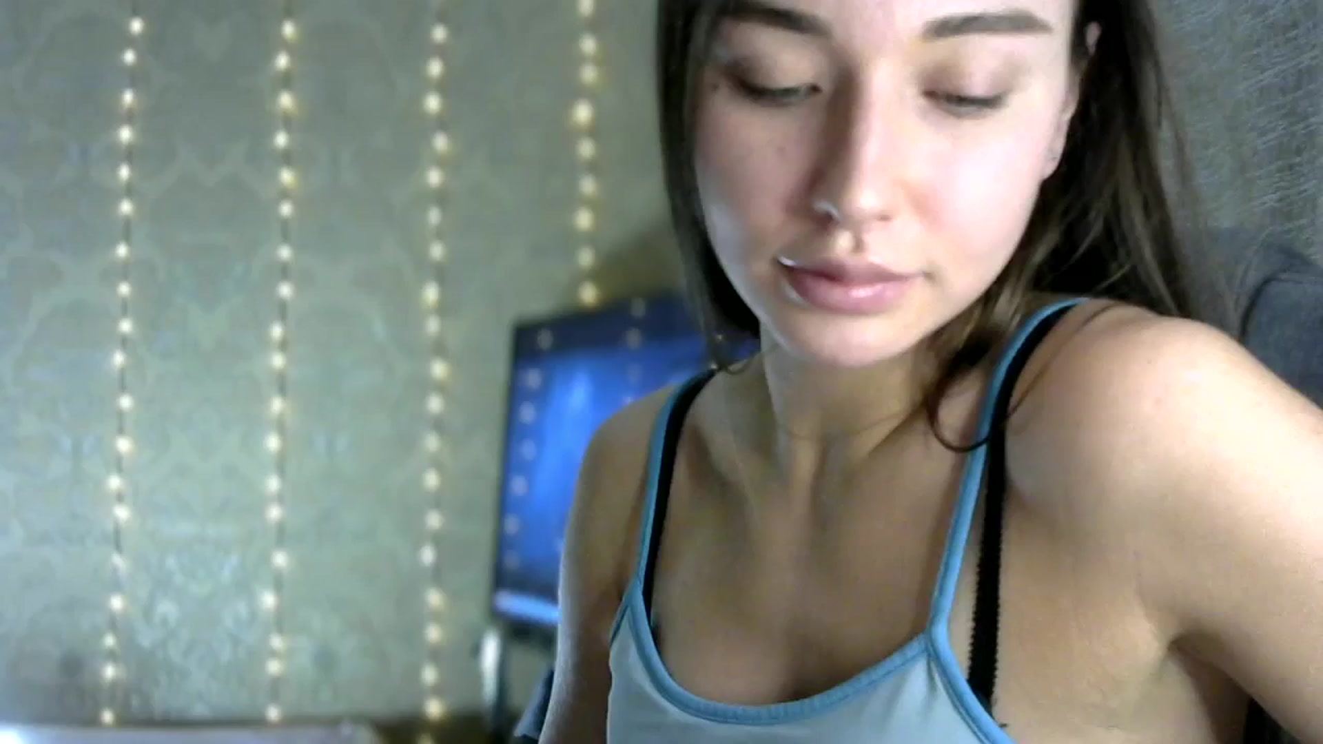 Gallery image thumbnail from bemyfriends's myfreecams stream on, 11/16/2023, 24:01 image 9 of 20