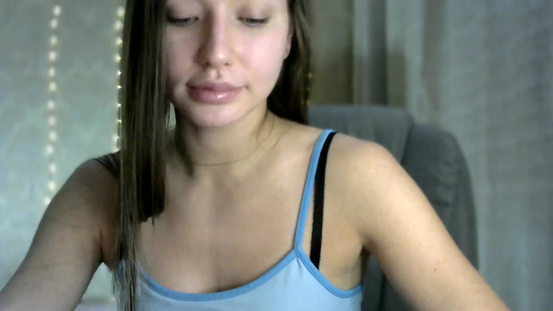Gallery image thumbnail from bemyfriends's myfreecams stream on, 11/16/2023, 24:01 image 17 of 20