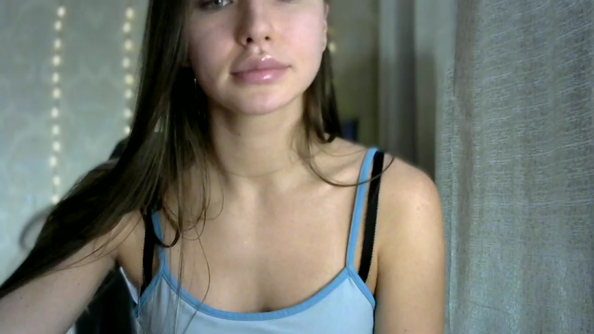 Gallery image thumbnail from bemyfriends's myfreecams stream on, 11/16/2023, 24:01 image 8 of 20