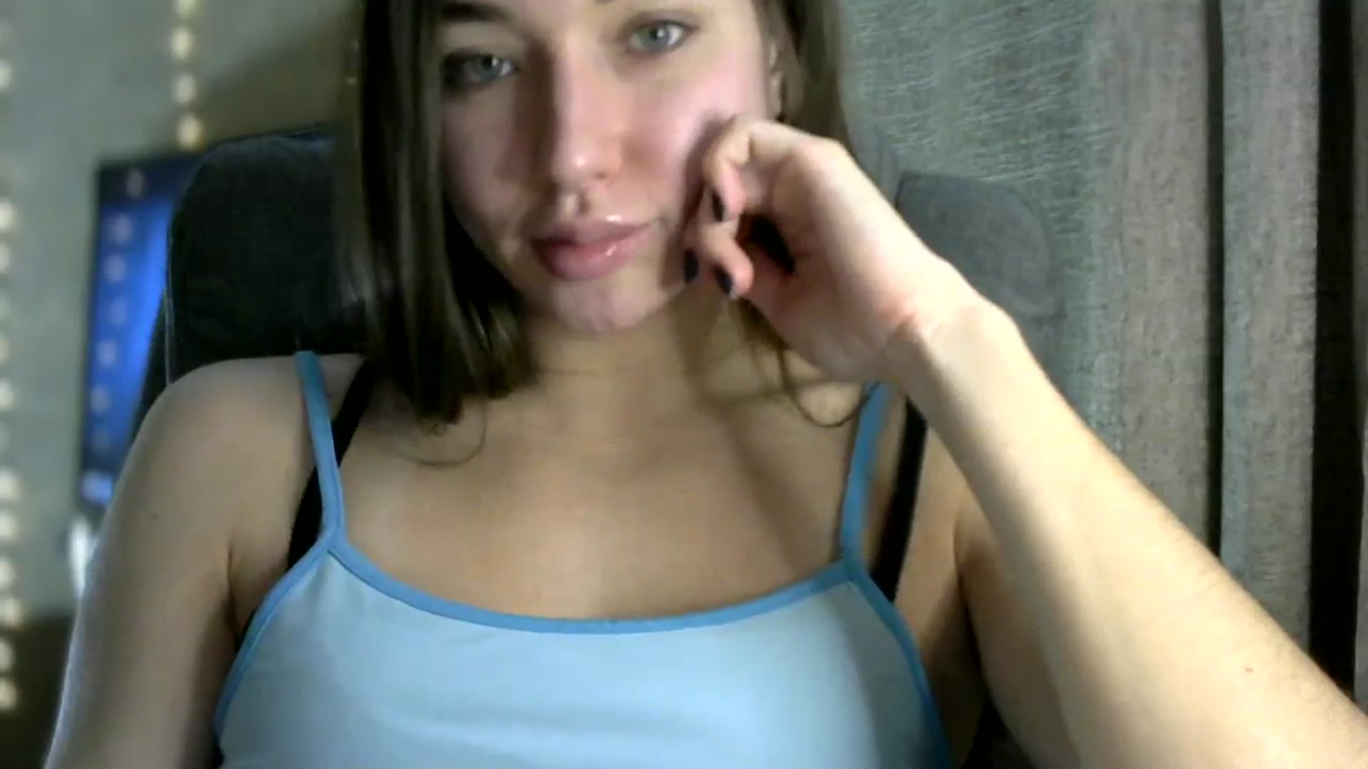 Gallery image thumbnail from bemyfriends's myfreecams stream on, 11/16/2023, 24:28 image 4 of 20