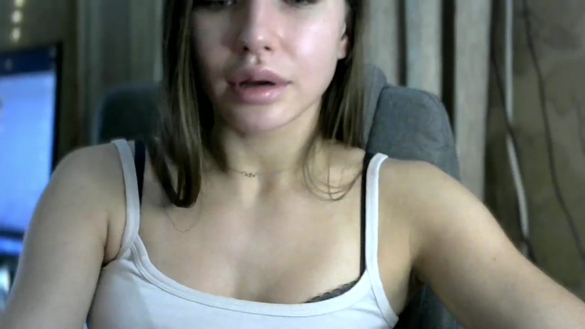 Gallery image thumbnail from bemyfriends's myfreecams stream on, 11/18/2023, 24:29 image 15 of 20