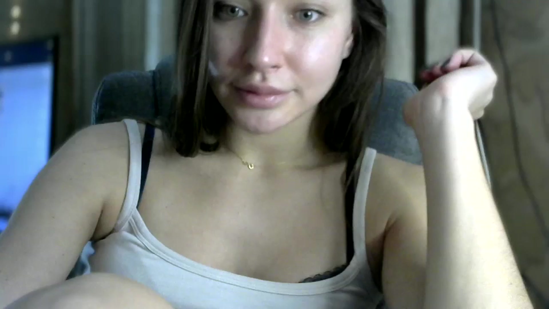 Gallery image thumbnail from bemyfriends's myfreecams stream on, 11/18/2023, 24:29 image 17 of 20
