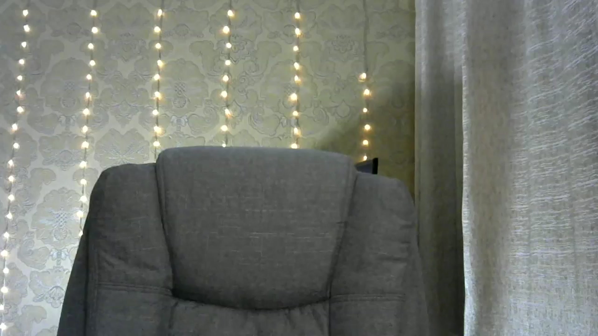 Gallery image thumbnail from bemyfriends's myfreecams stream on, 11/18/2023, 24:51 image 18 of 20